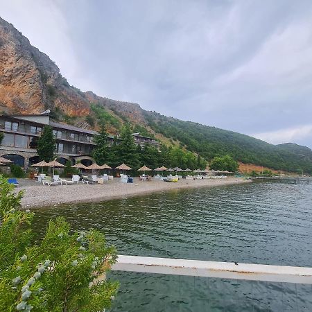 Hotel Kukesi Lini Exterior photo