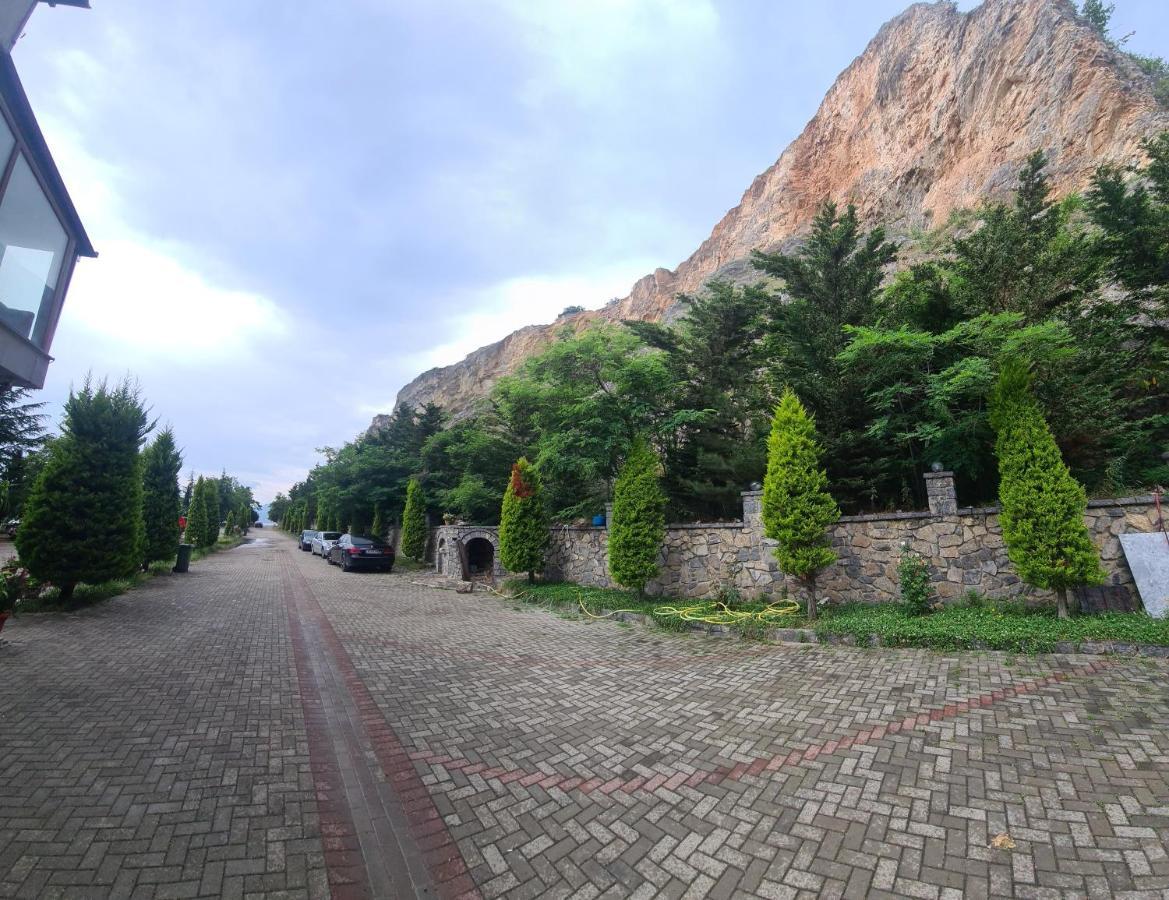 Hotel Kukesi Lini Exterior photo