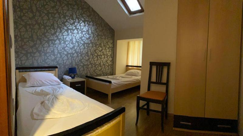 Hotel Kukesi Lini Exterior photo